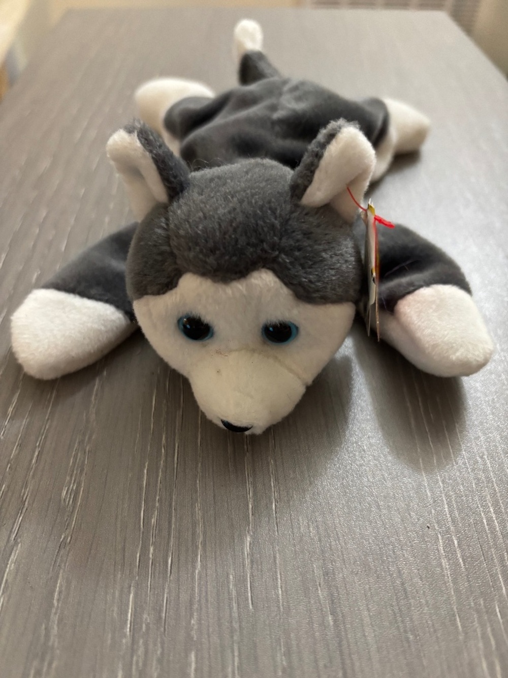 Ty beanie baby nanook in good condition, but back of tag is damaged